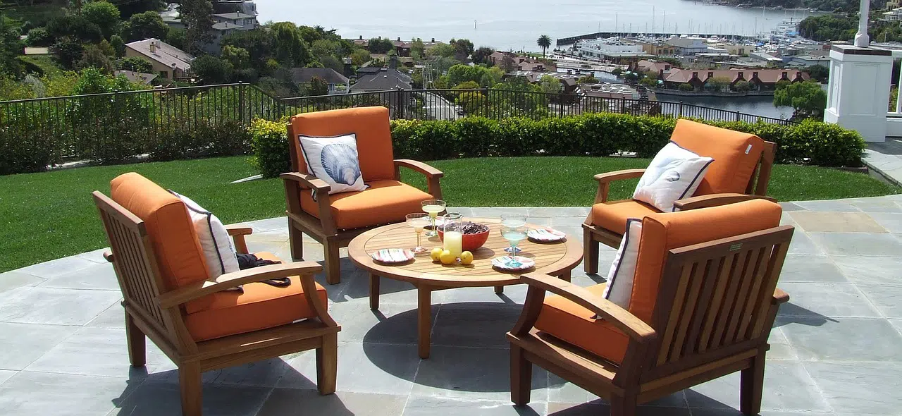 patio with seating for 4 and beautiful view